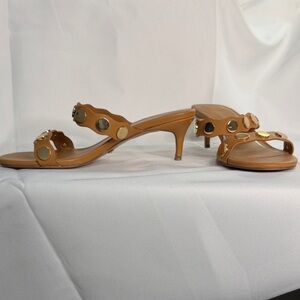Kensie Tan Leather Kitten Heel Slides with Gold Discs
